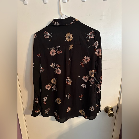 Floral button down - Picture 3 of 3